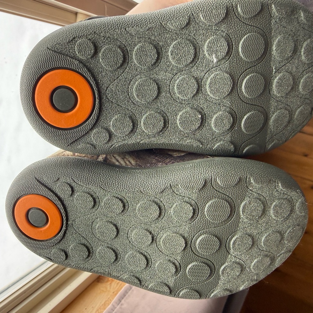 Bogs Kids' Green Camouflage Boots Infant Size 5 NWOT - Picture 7 of 7